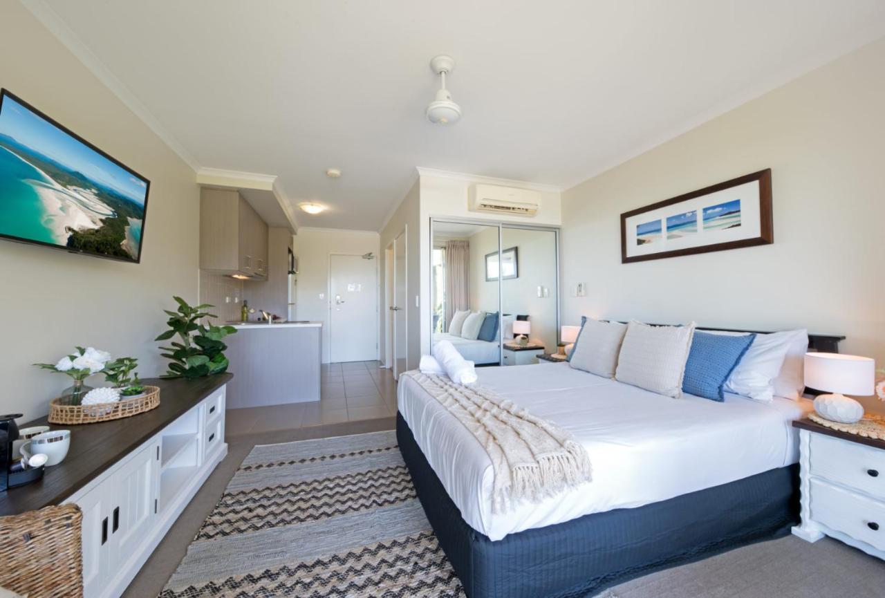 Waterlily - Two Bedroom Apartment Airlie Beach