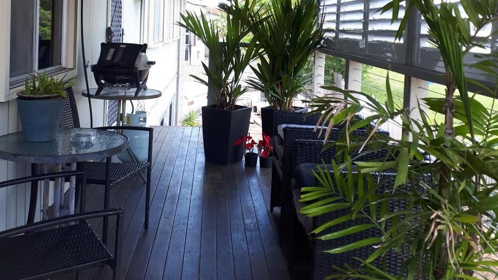 Airlie Aparthotel