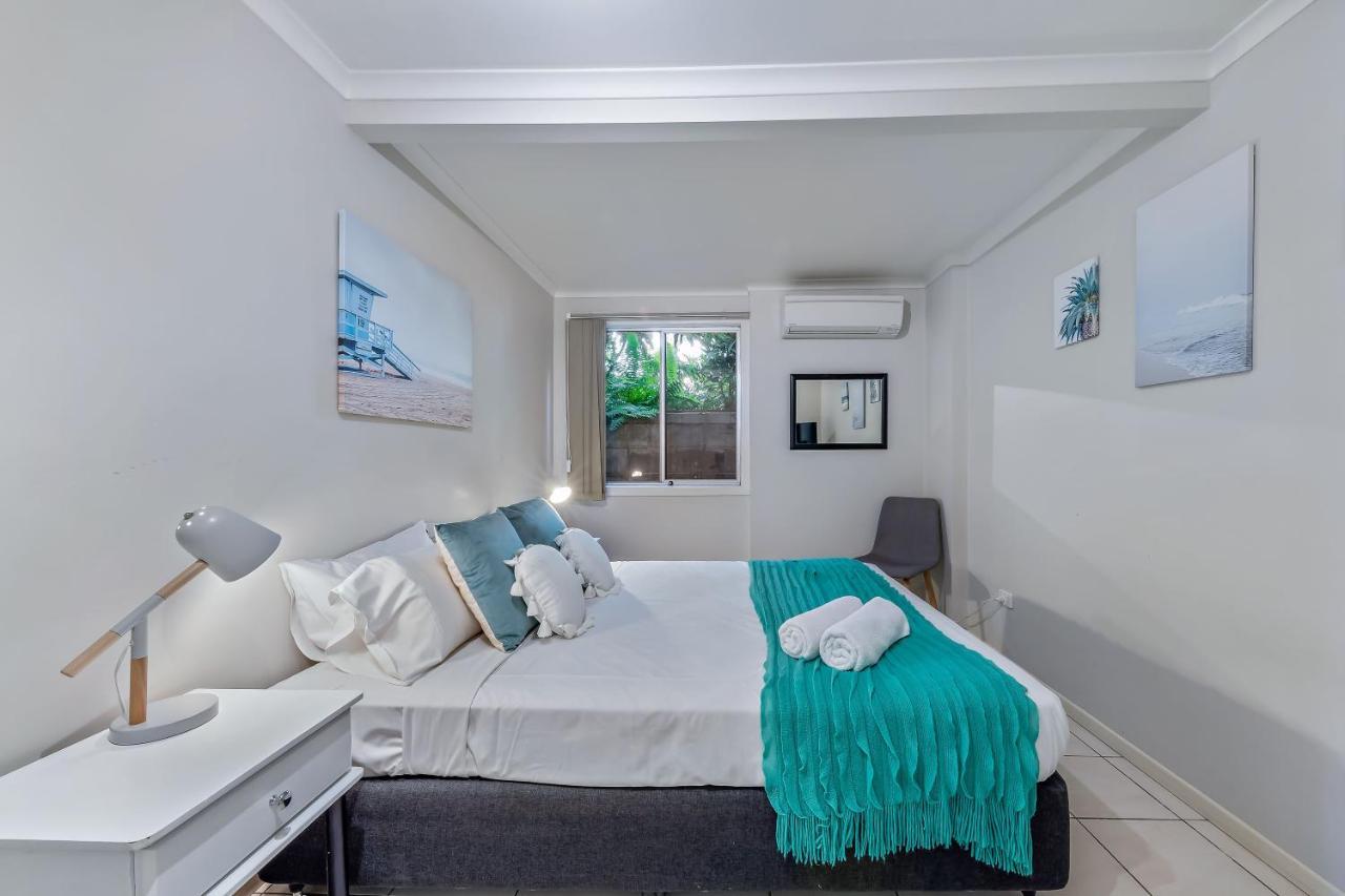 Airlie Aparthotel