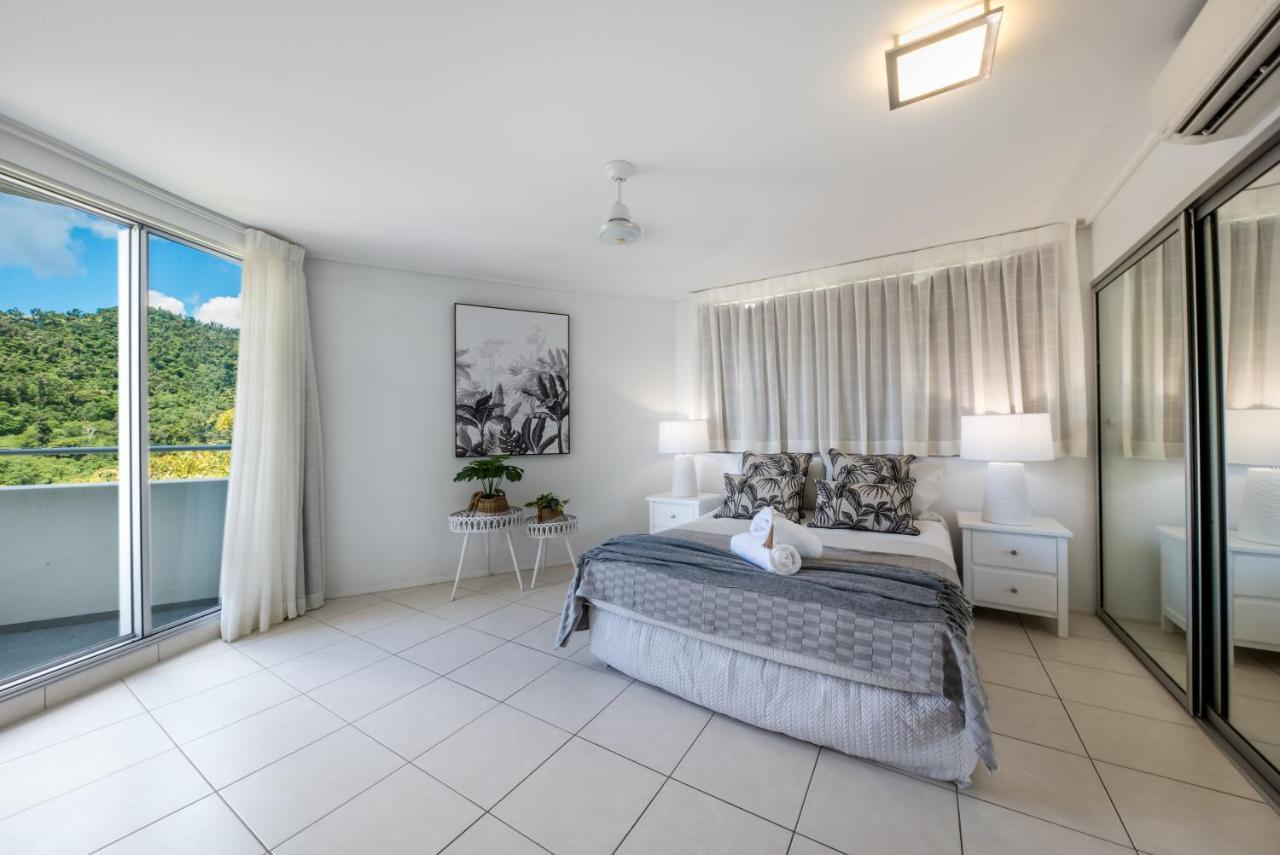 What A View - 2 Bedroom
