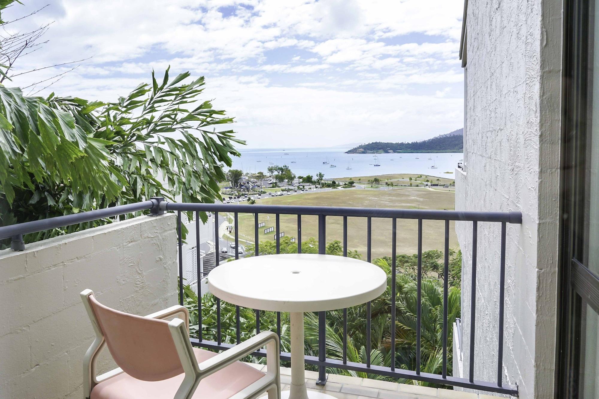Aparthotel Ocean Views At Whitsunday Terraces