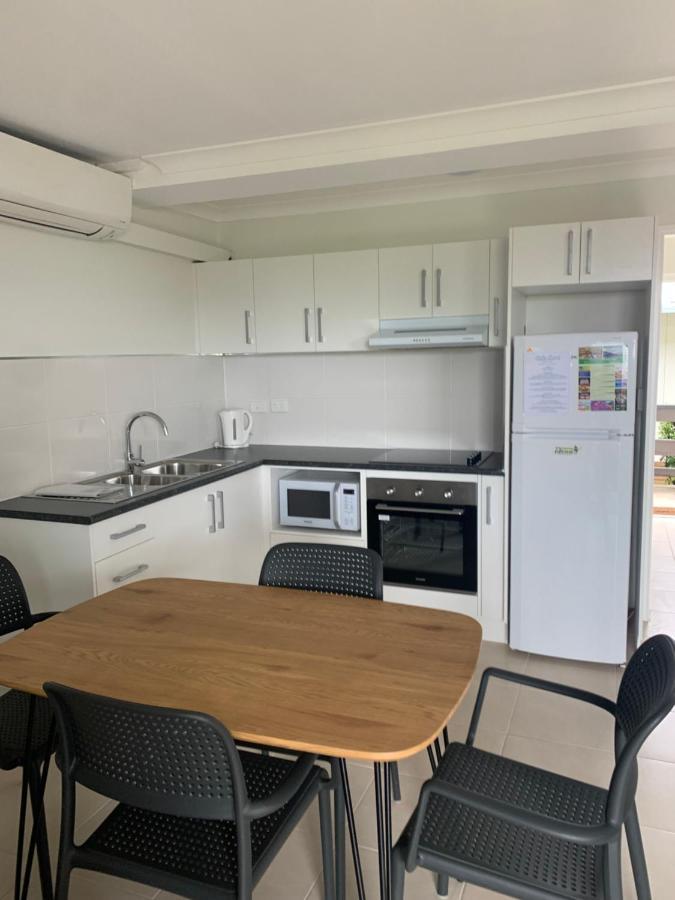 Airlie Beach Apartments 3*