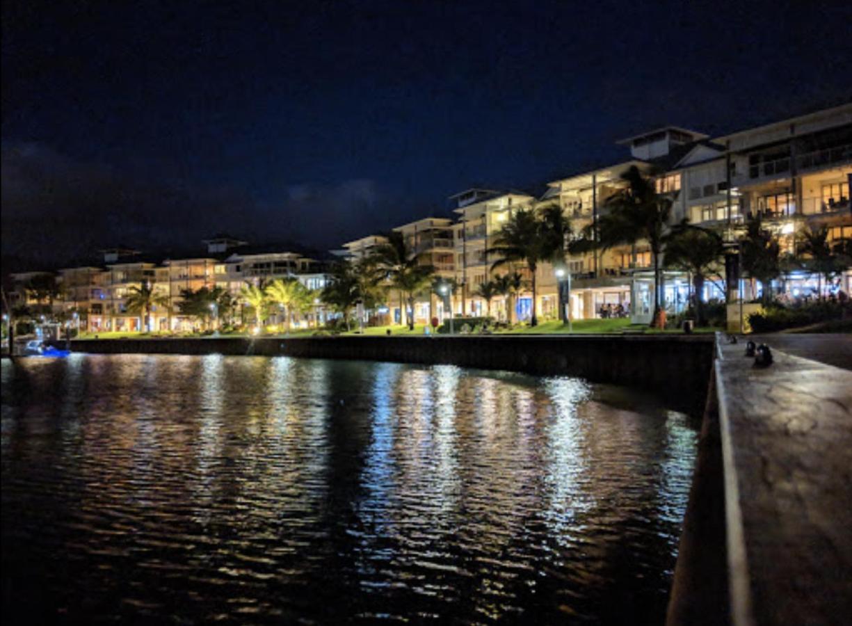 Boathouse Port Of Airlie Apartment