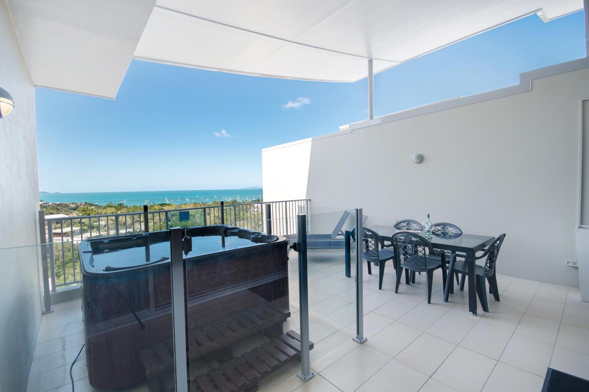 Azure Sea Whitsunday Resort Airlie Beach