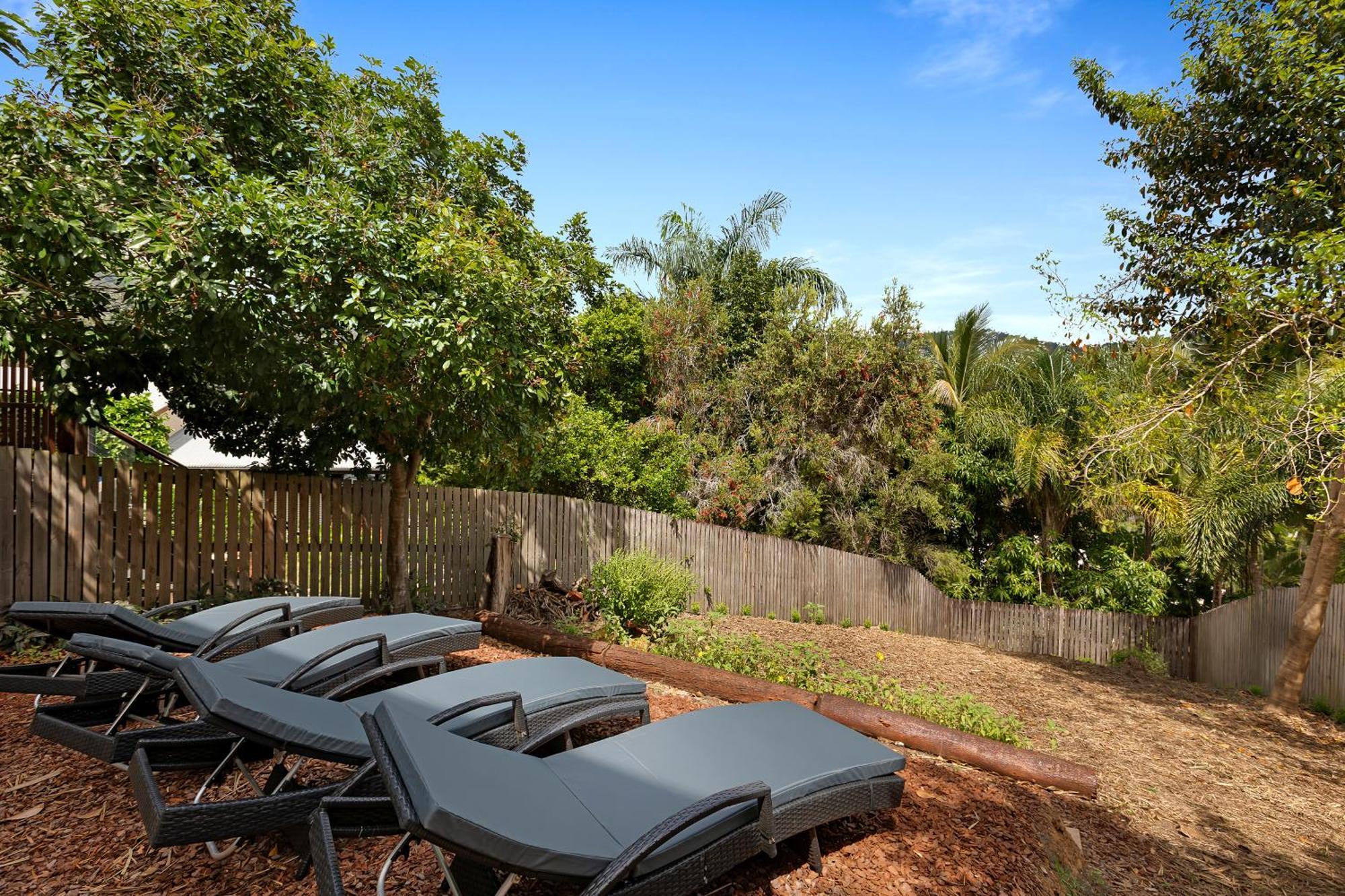 The Heart - Airlie Apartment *
