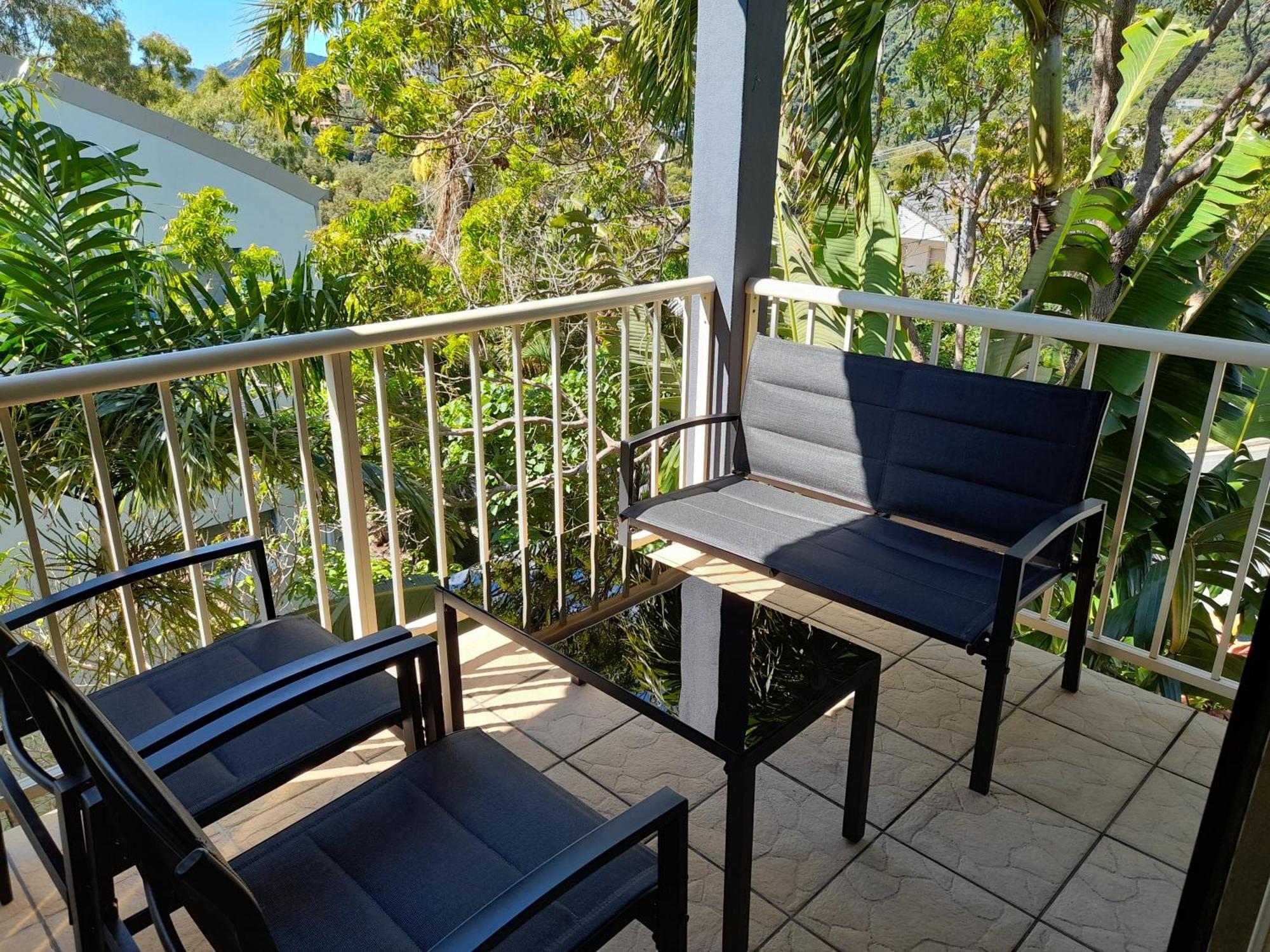 Airlie Aparthotel