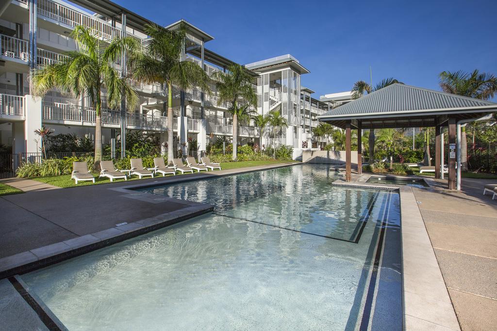 Boathouse Port Of Airlie Apartment Airlie Beach
