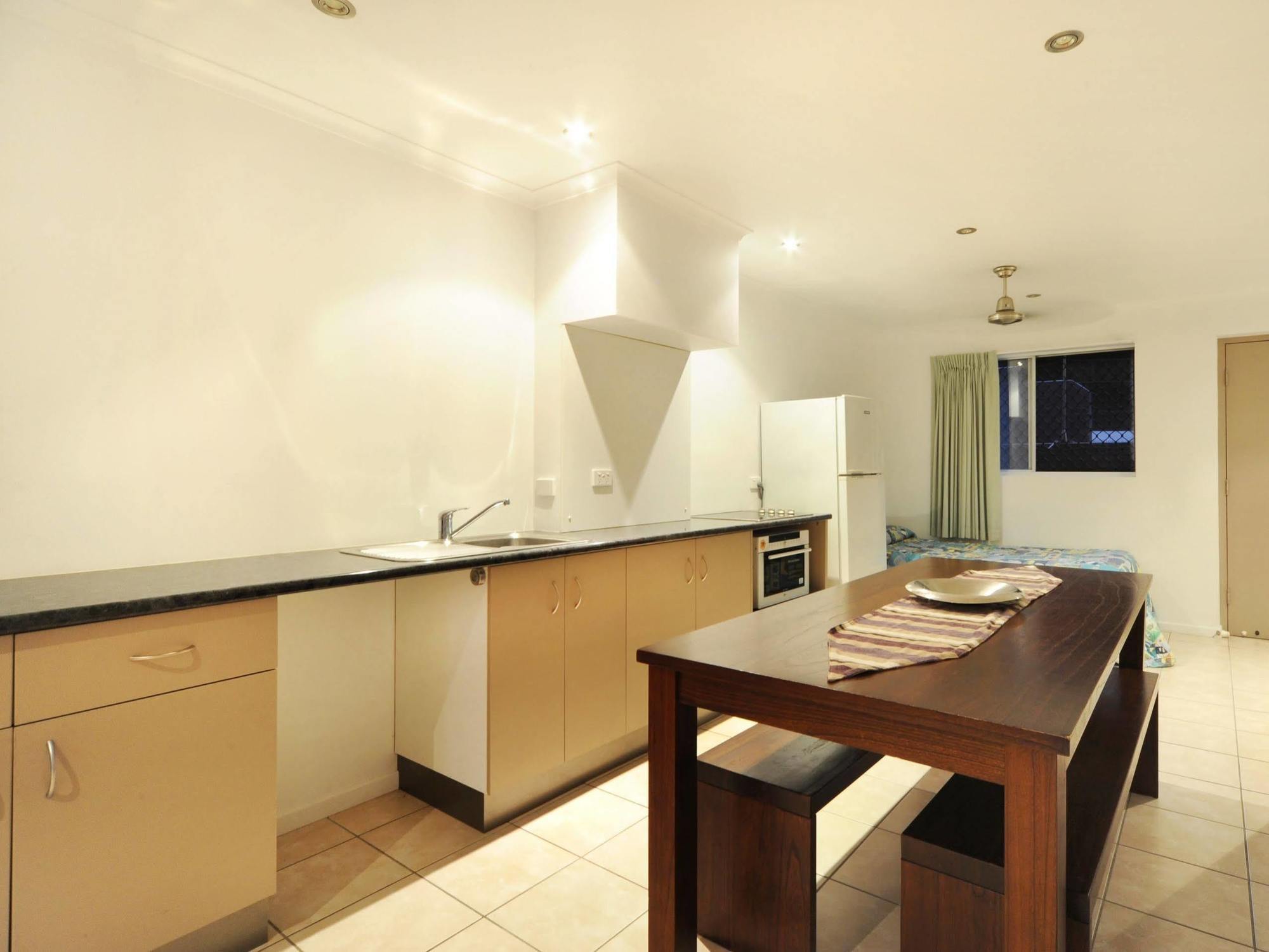 Unit 1 Sunbird On Lamond * Airlie Beach