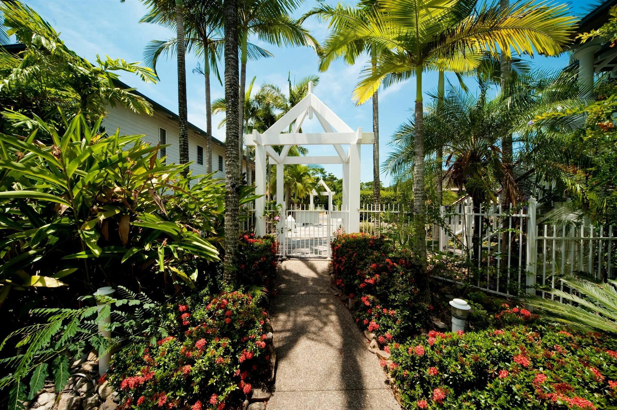 Mango House Airlie Beach