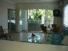 Mango House Airlie Beach