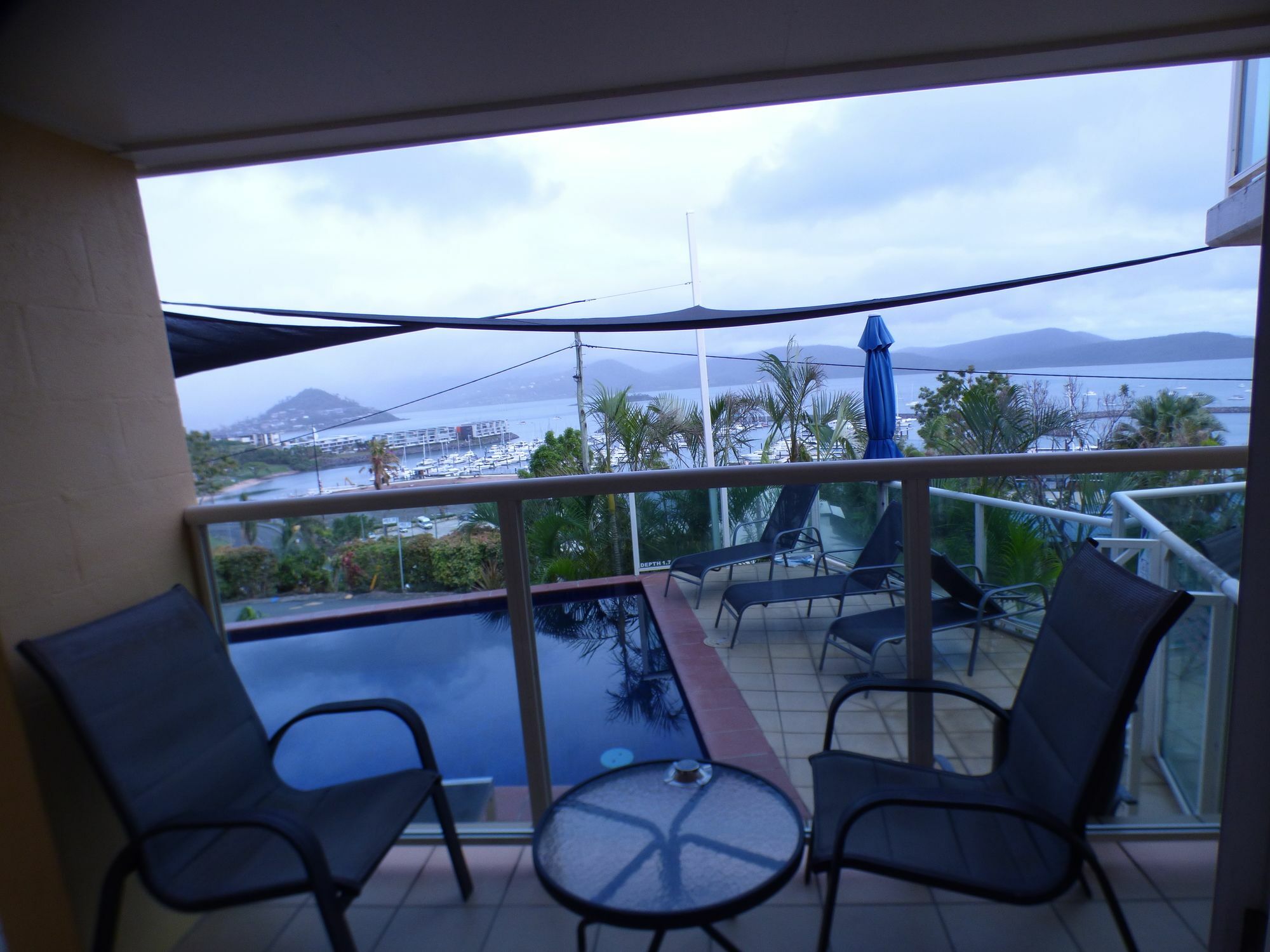 Aparthotel Sunlit Waters Airlie Beach