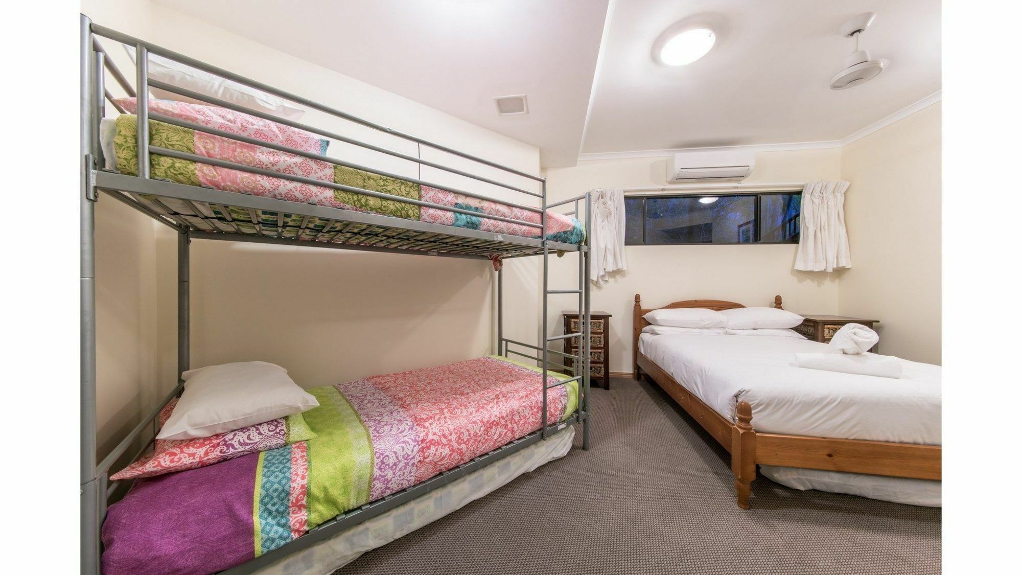 Paradise Penthouse At Waves Apartment Airlie Beach