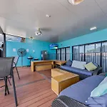 Airlie Sun & Sand Motel Accommodation #4