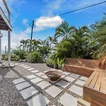Nautical Views - Airlie Beach