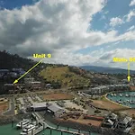 Le Jarden Vu Du Port