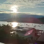 Qcwa Cheerful Cottage - Airlie Beach