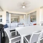 Airlie Beach Ocean Views & Resort Living @ 231