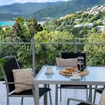 Sea-La-Vie Whitsunday Ocean Views & Pool Views