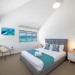 49 On Airlie - Airlie Beach