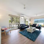 Beach House On Begley- Airlie Beach Central