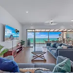 Executive Whitsunday Penthouse At 40 Reflections