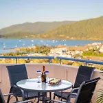Sea Star Apartments