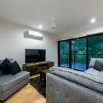 Bundaleer Home