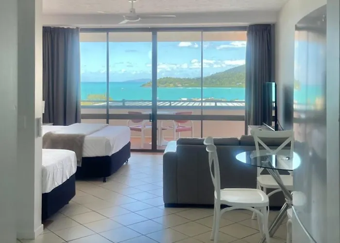 Ocean View 33A Studio Pool Ocean View Wifi
