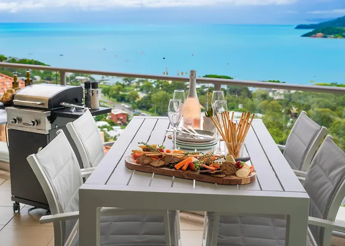 Sun View On Seaview - Airlie Beach
