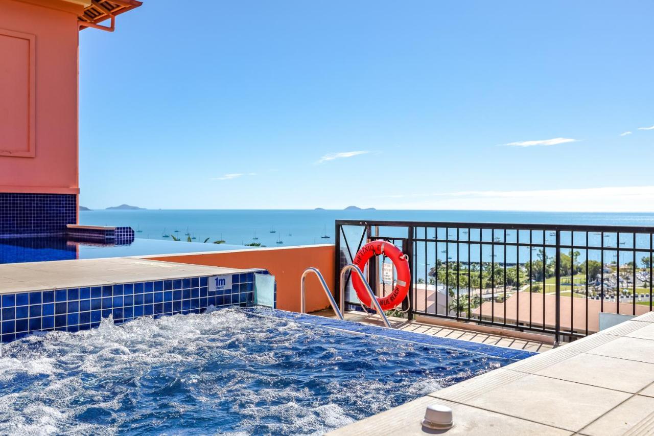 Martinique Whitsunday Resort 4*