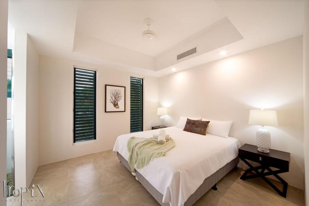 Splendeur Sur La - Three Bedroom Apartment *
