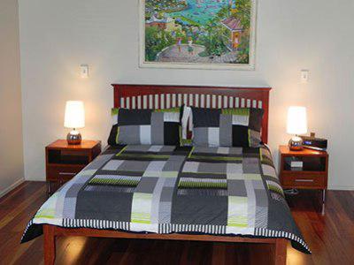 Airlie Waterfront 4*