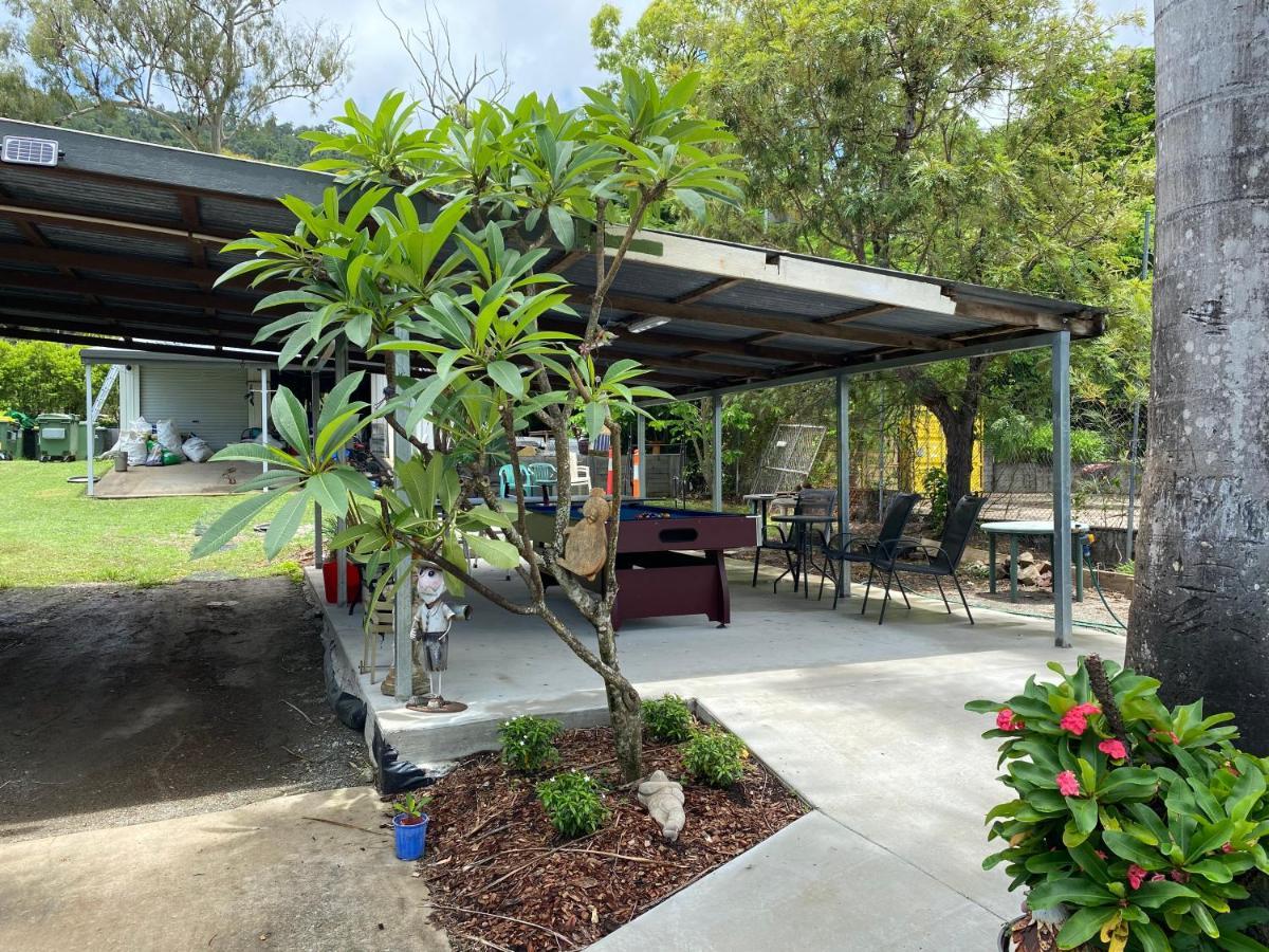 Bush Village Campo de férias Airlie Beach