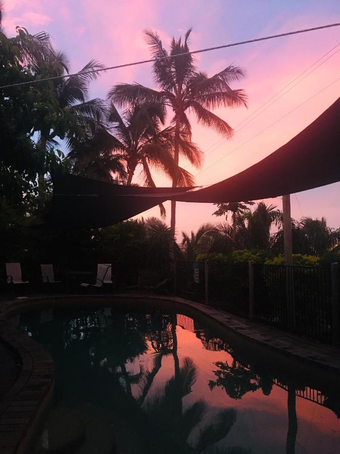 Hostel Backpackers By The Bay