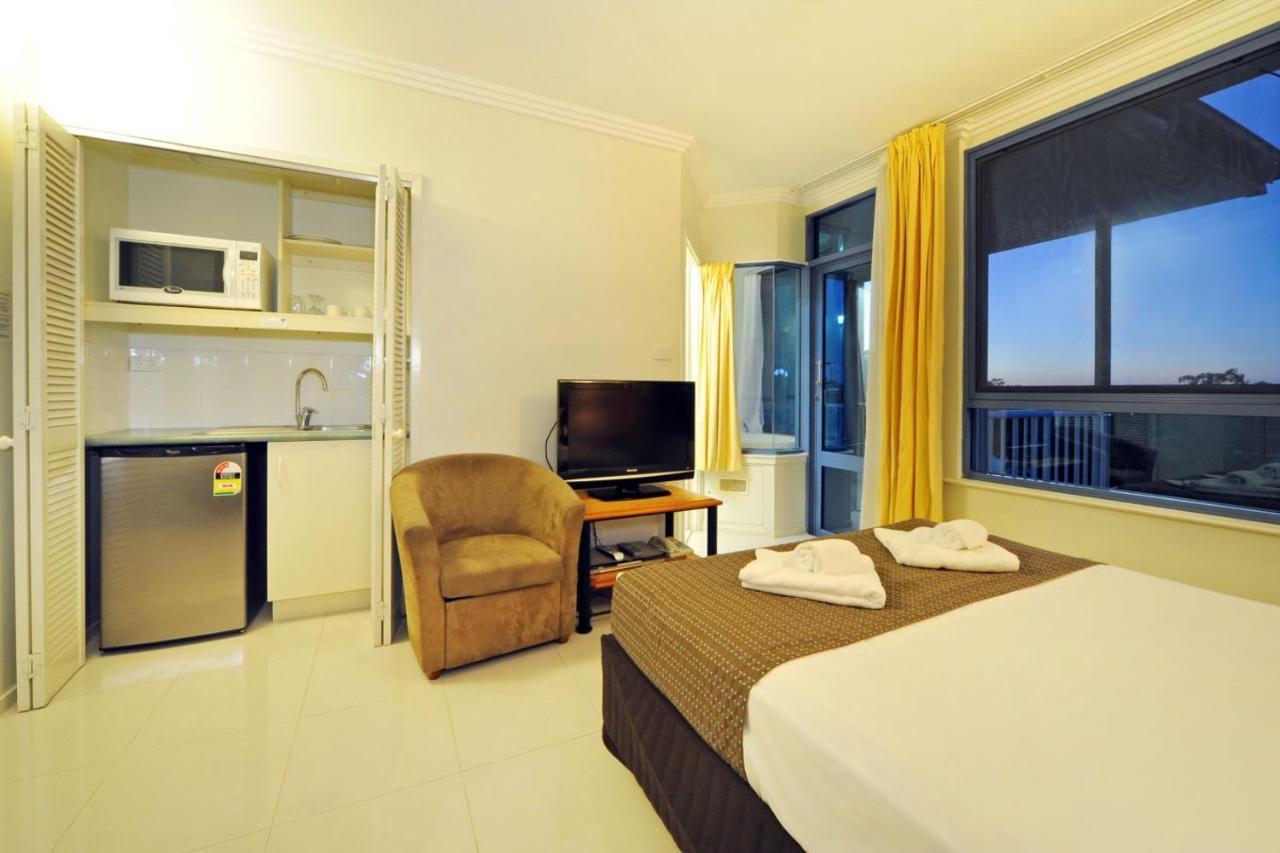 At Whitsunday Vista Aparthotel 3*