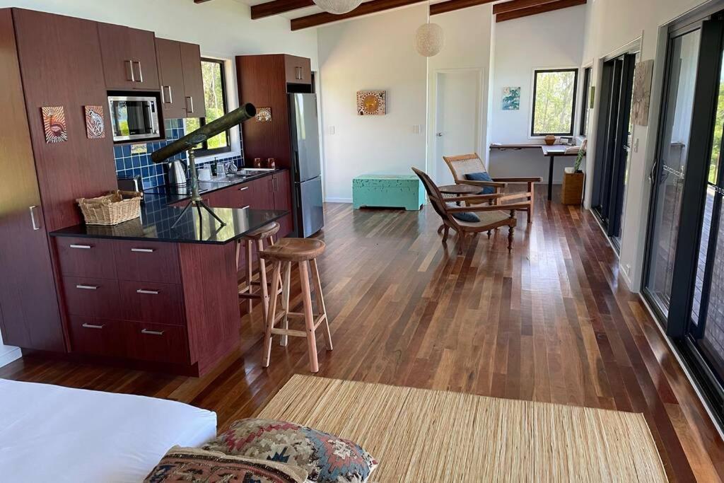 Ridge - Stunning Views - 5km From Neighbours * Airlie Beach