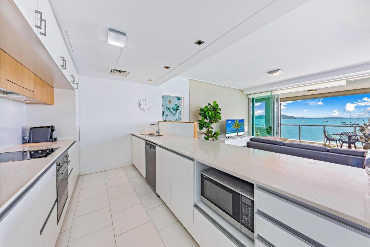 Peninsula Airlie Aparthotel 5*