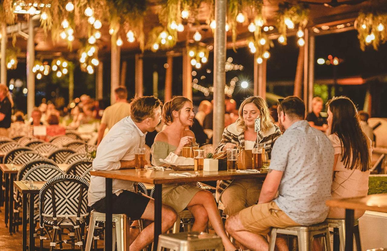 Airlie Hotel