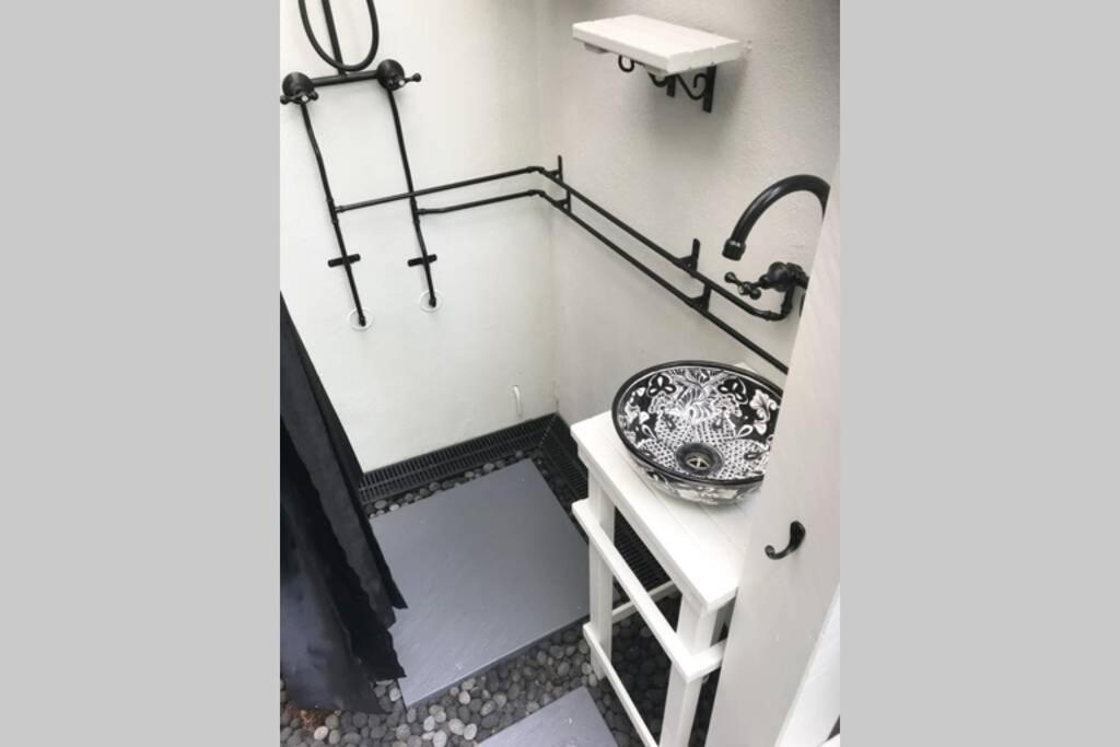 Holiday home Lily Lamond, T/house, Outdoor Shower, 5 Min Walk To The Ocean, Airlie *