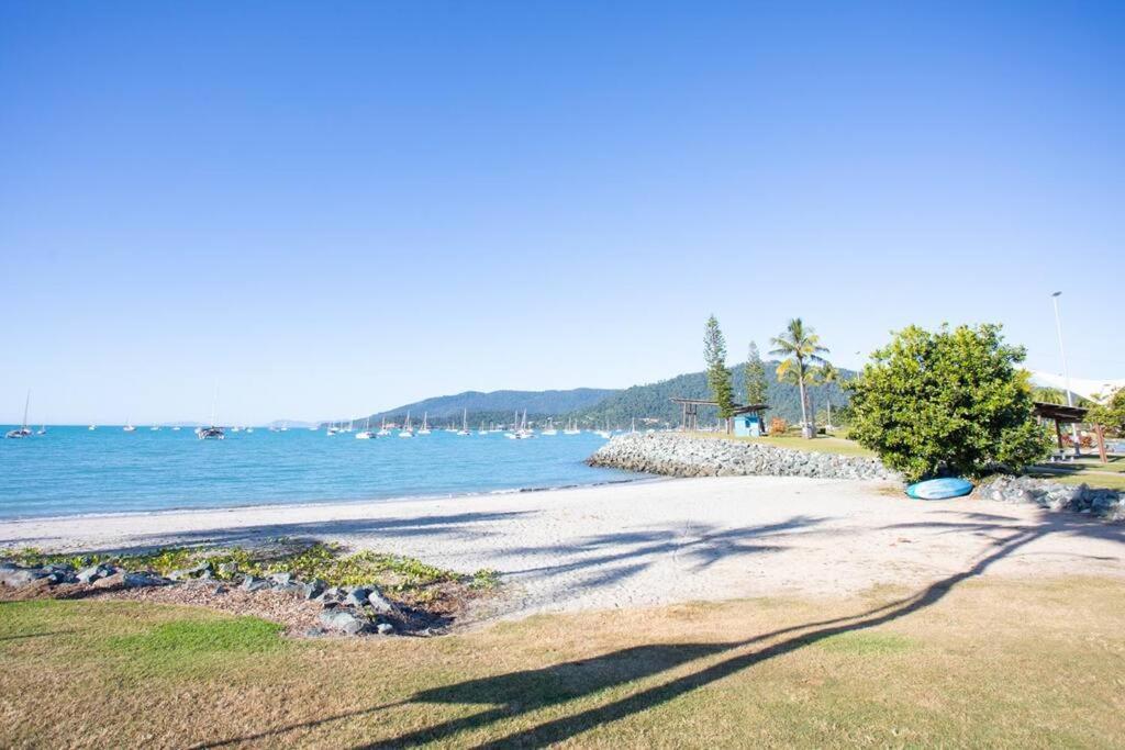 Ocean View 33a Pool Ocean View Wifi Airlie Beach
