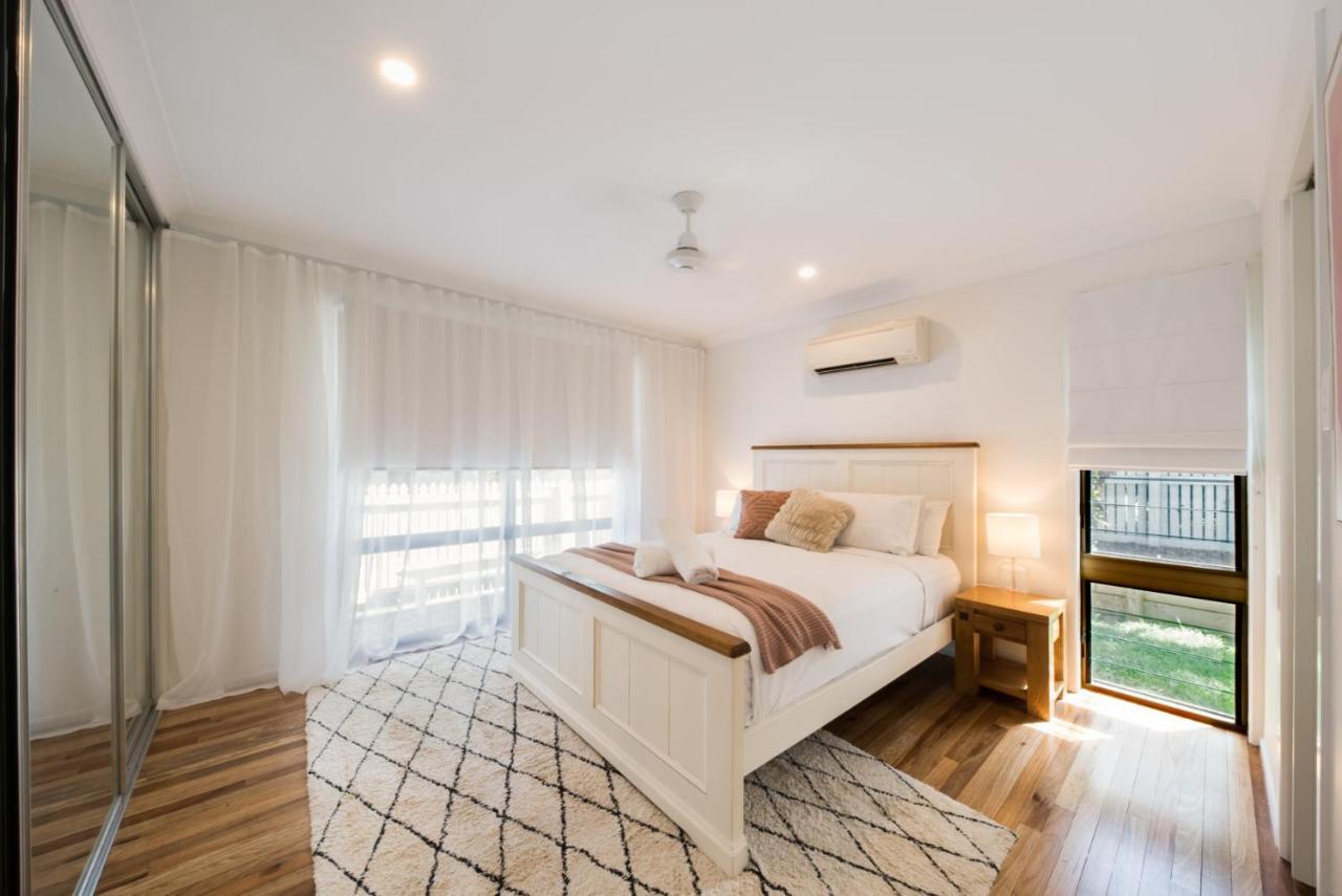 House On Main - Airlie Holiday home Airlie Beach