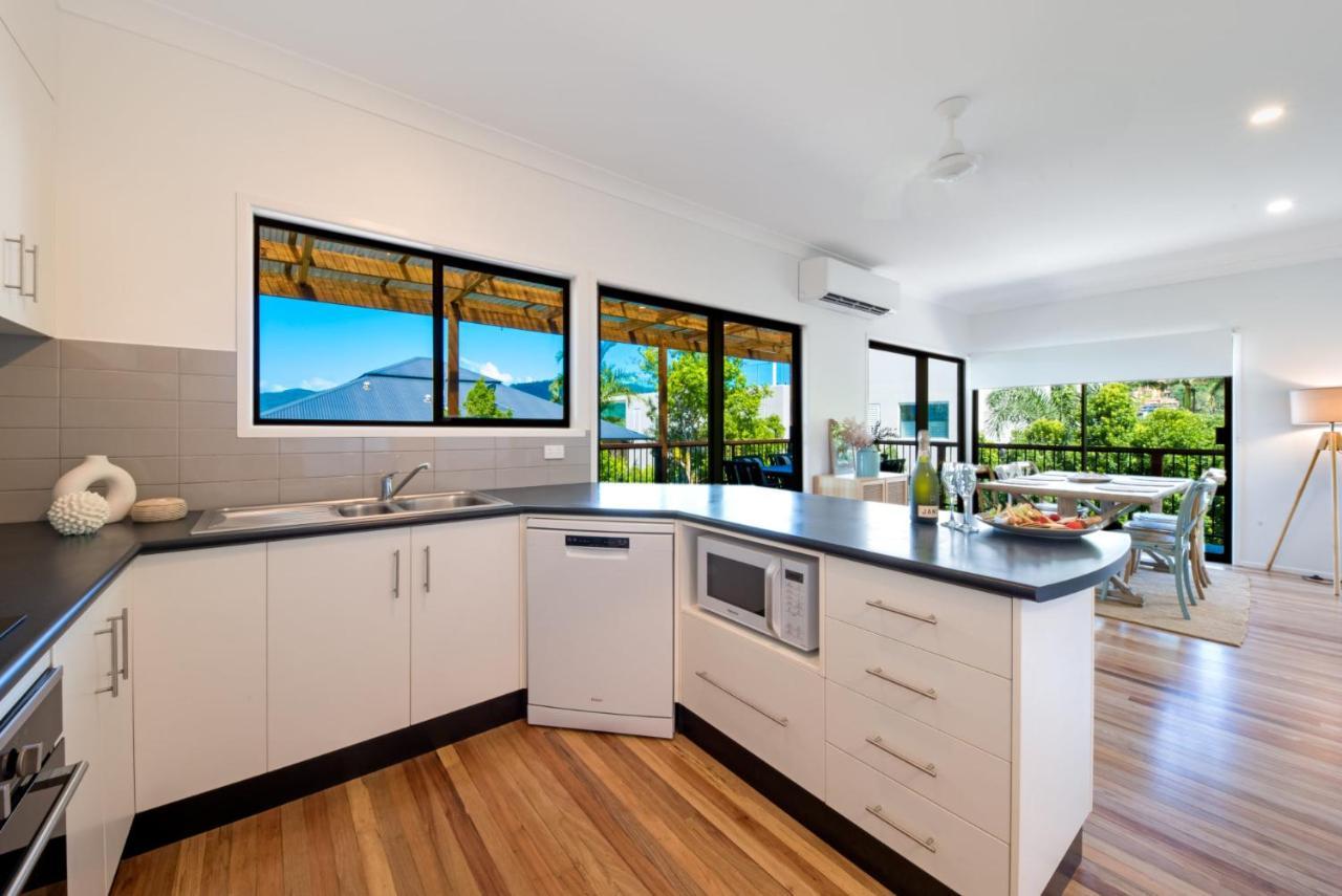 House On Main - Airlie Holiday home *