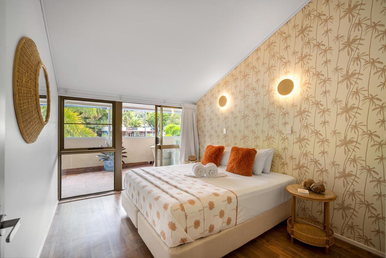 Pina Mimosa - Airlie * Airlie Beach