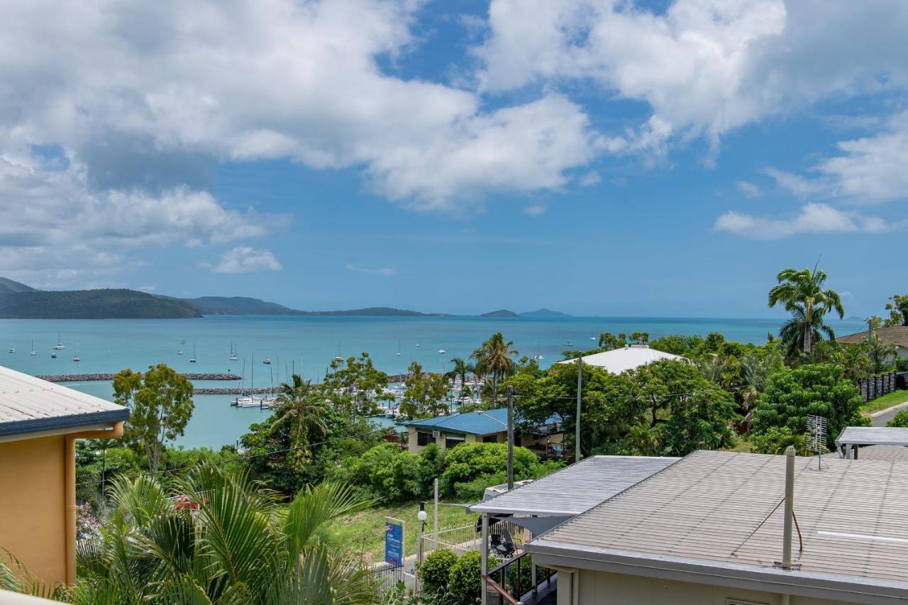 Apartment Airlie Sunset Waterview Airlie Beach