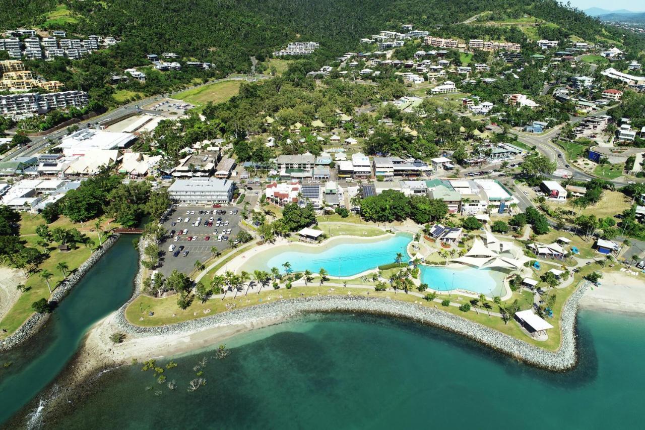 Apartment Airlie Sun & #5 *