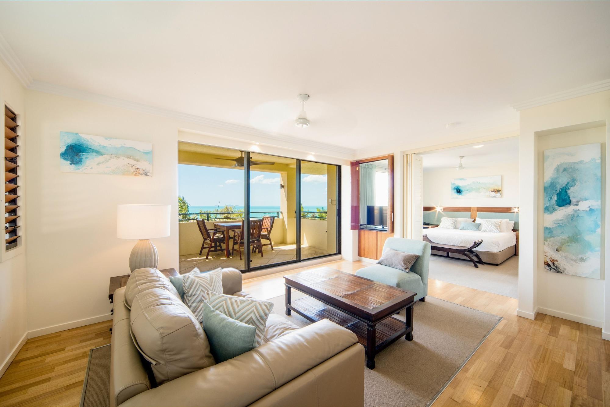 Pinnacles Apartment *