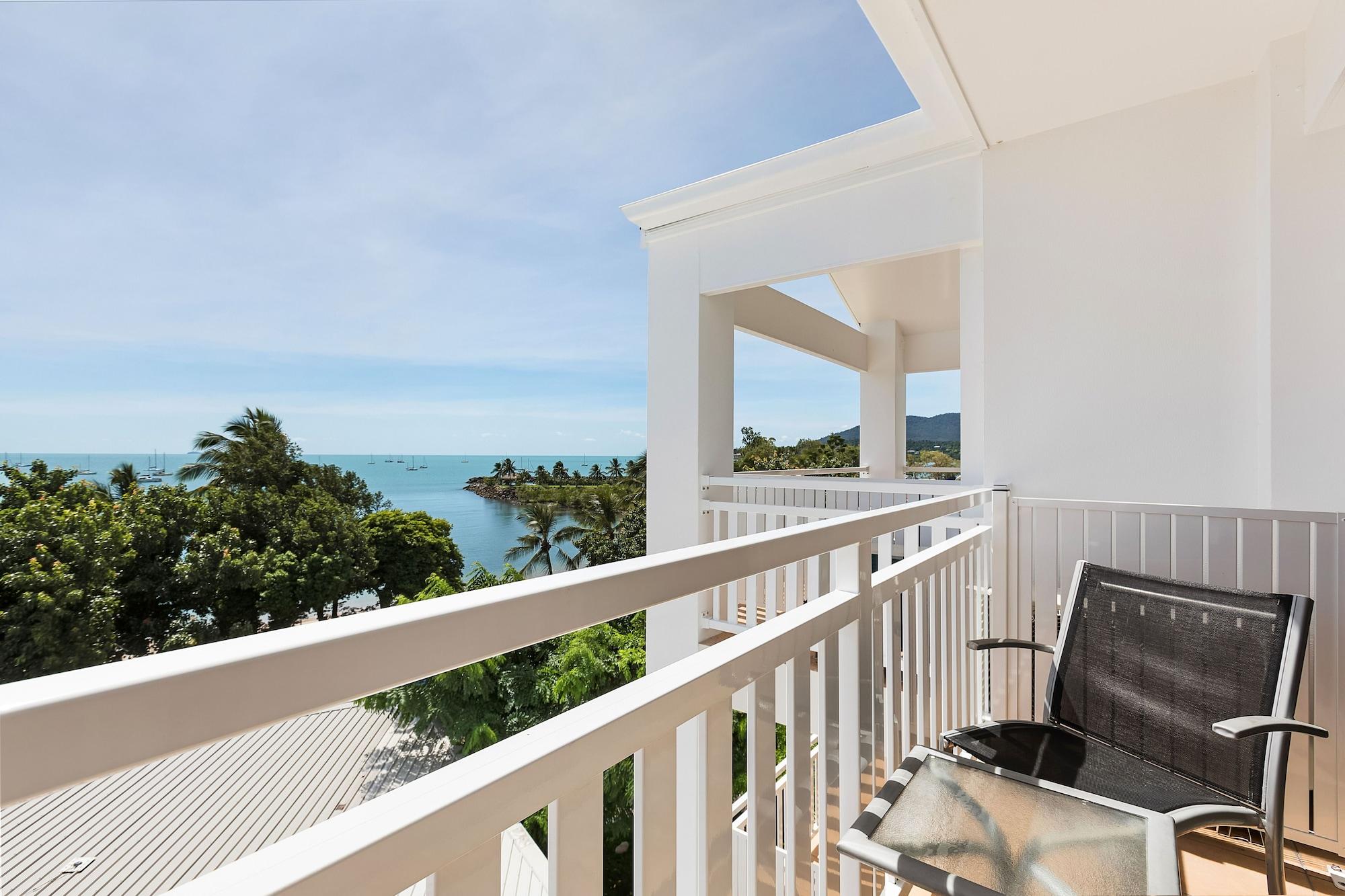 Airlie Hotel