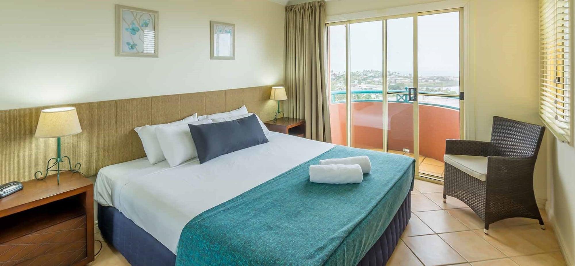 Toscana Village Lodge Airlie Beach