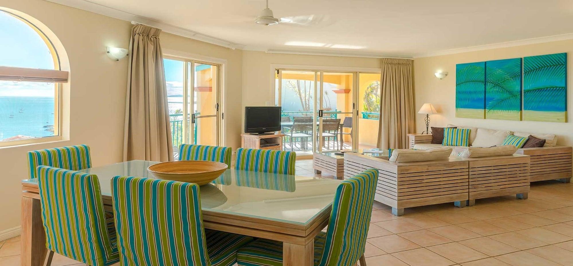 Toscana Village Lodge Airlie Beach