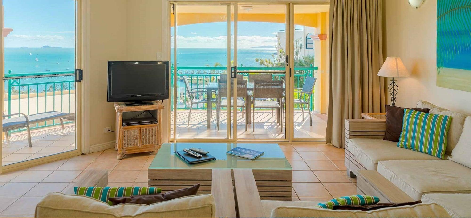 Toscana Village * Airlie Beach